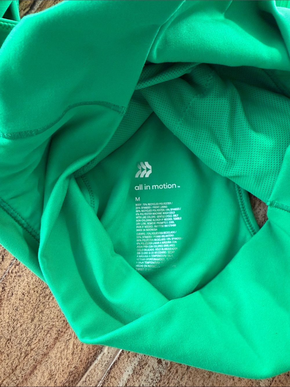 all in motion Bright Green High-Waist Leggings with Matching Crop Top - Picture 4 of 4